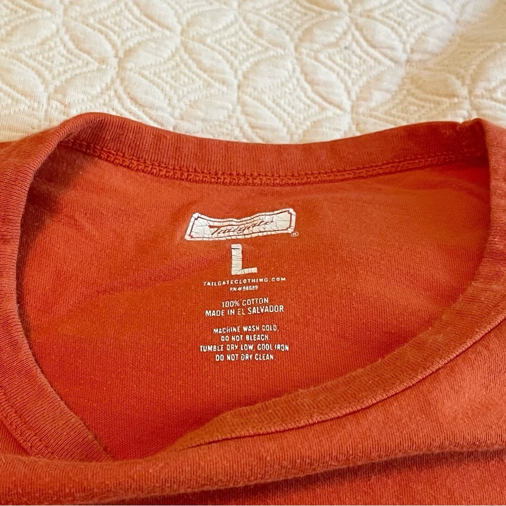 Tailgate University of Florida Gators T-Shirt (unisex size Large) - Picture 3 of 4